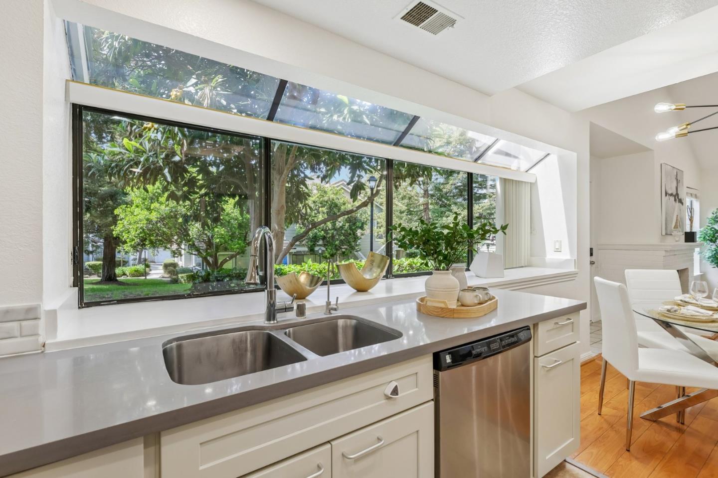 Photo #8: ML82045879 Listing: Photo #8
