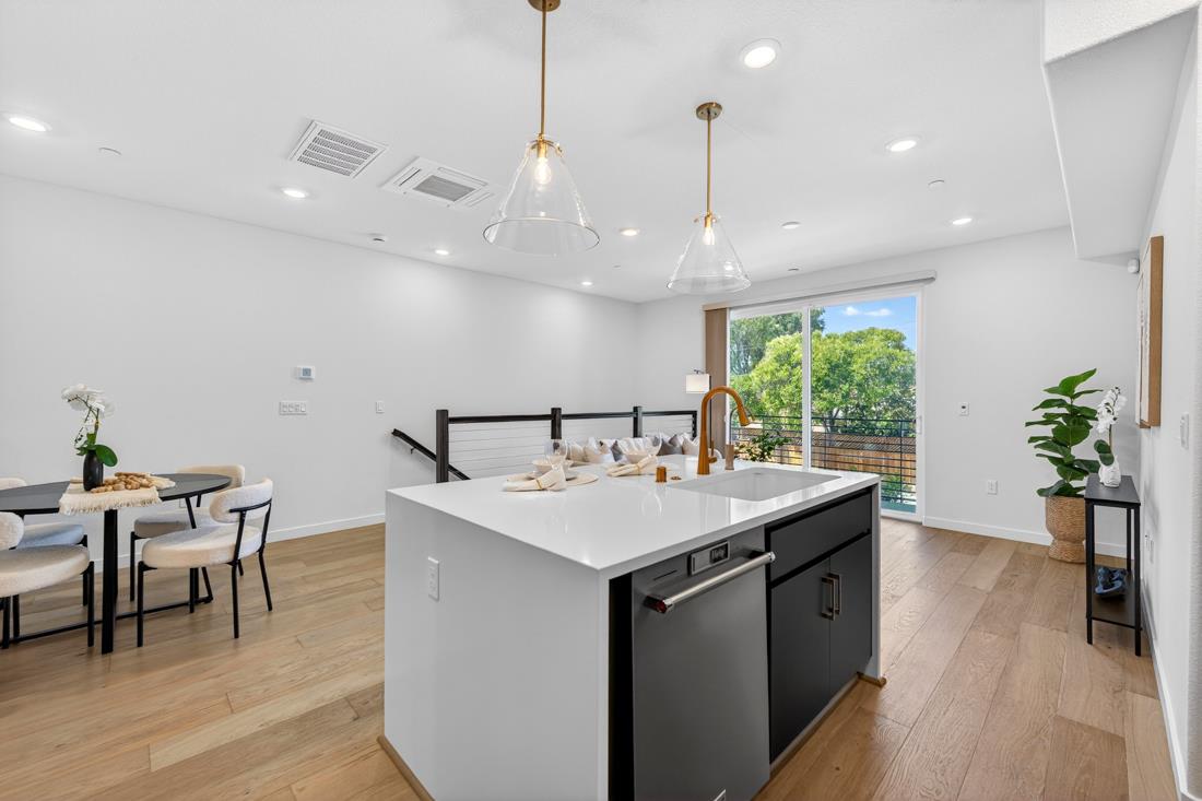 Photo #11: ML82045880 Listing: Photo #11