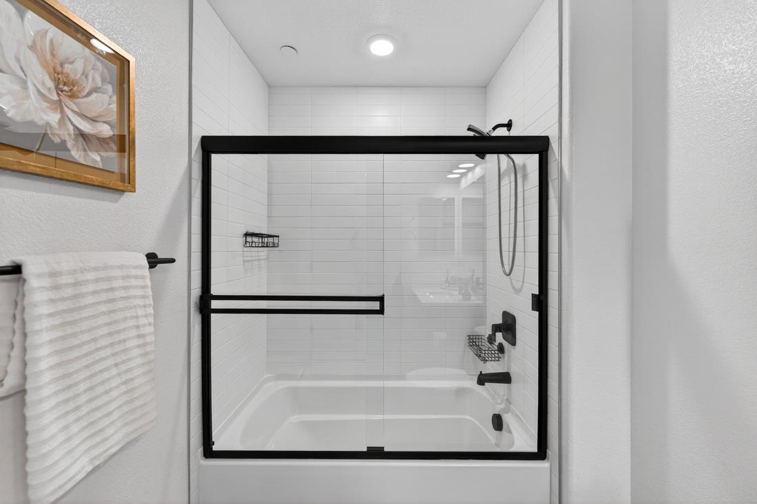 Photo #20: ML82045880 Listing: Photo #20