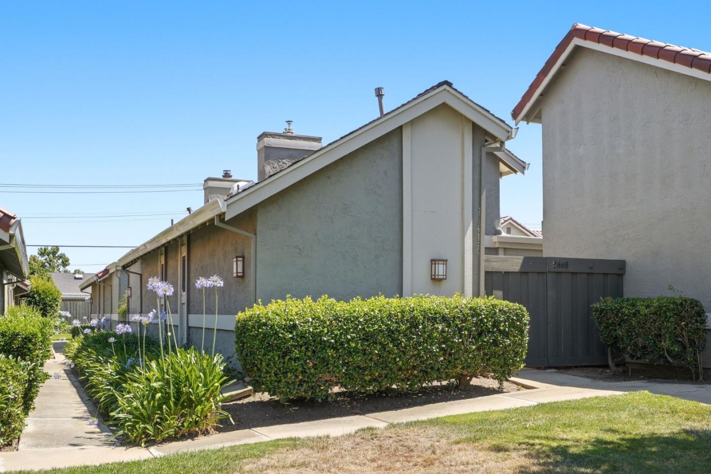 Photo #2: ML82045886 Listing: Photo #2