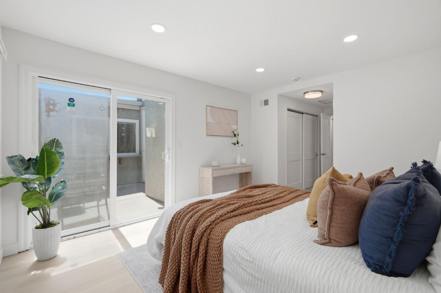 Photo #25: ML82045886 Listing: Photo #25