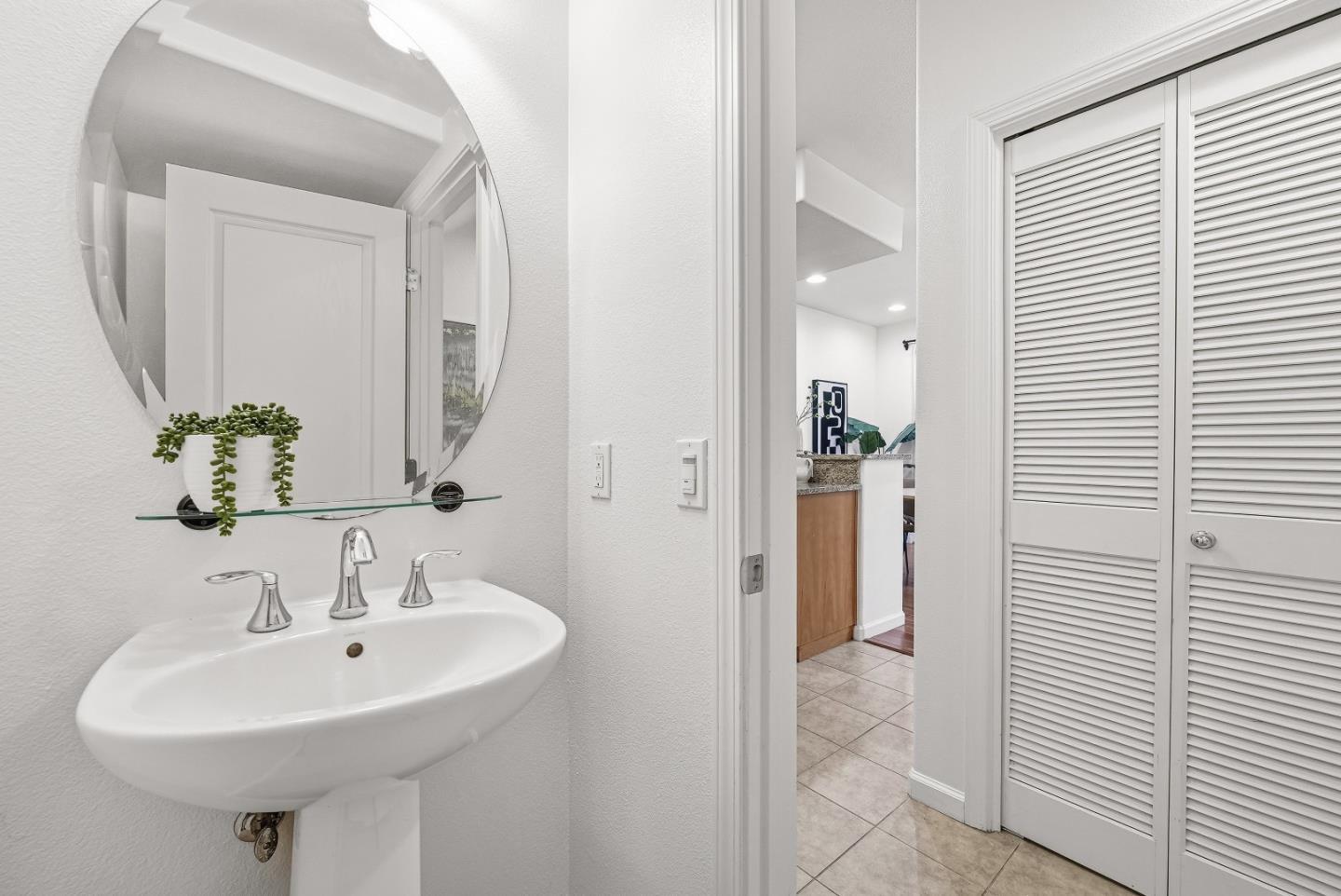 Photo #11: ML82045926 Listing: Photo #11