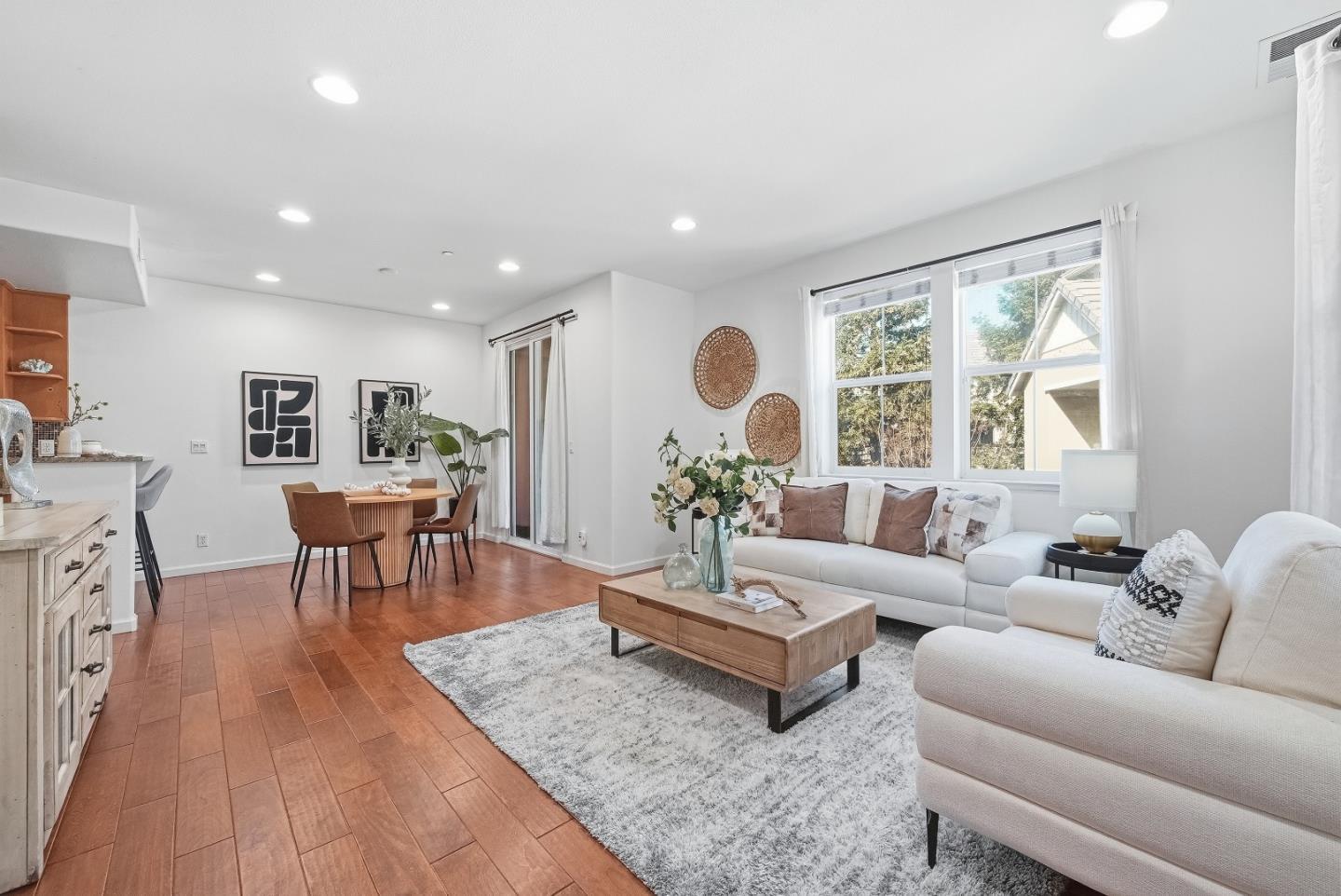 Photo #3: ML82045926 Listing: Photo #3