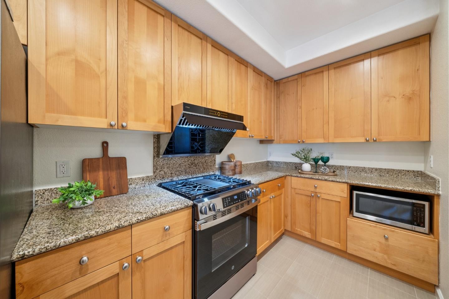 Photo #11: ML82045934 Listing: Photo #11