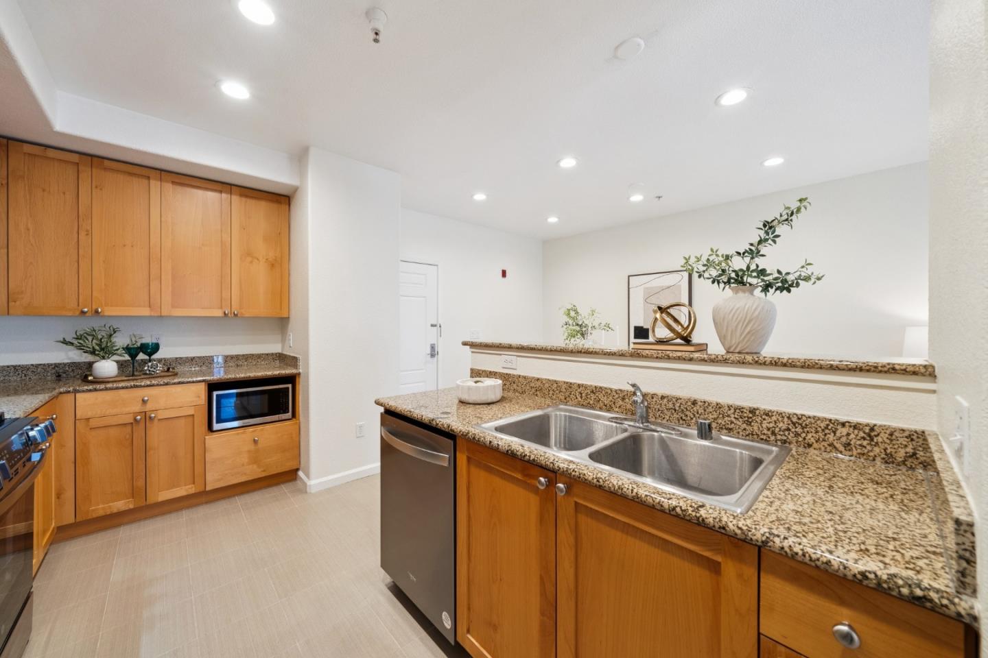 Photo #12: ML82045934 Listing: Photo #12