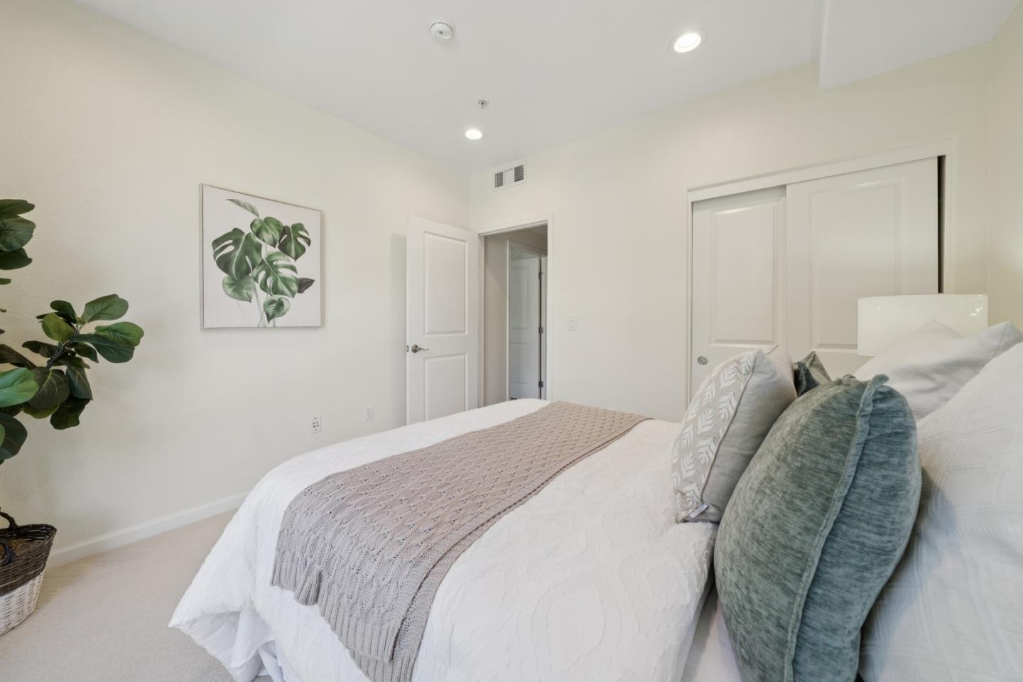 Photo #28: ML82045934 Listing: Photo #28