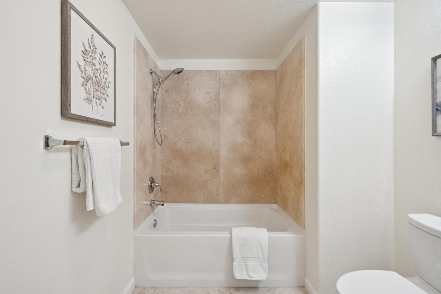 Photo #32: ML82045934 Listing: Photo #32