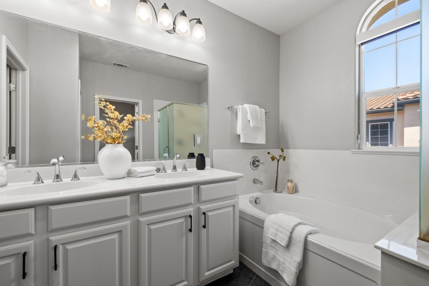 Photo #28: ML82045964 Listing: Photo #28