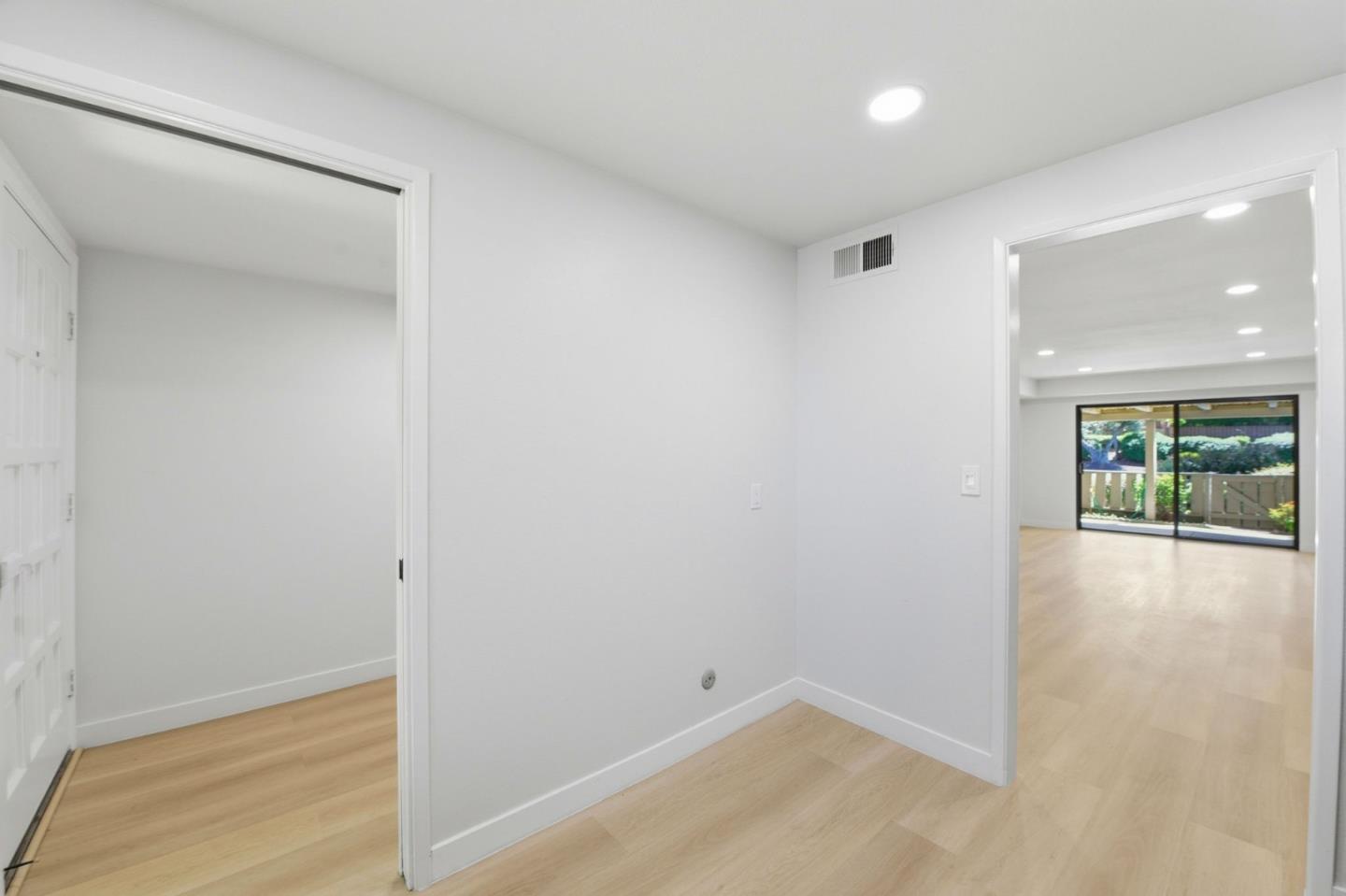 Photo #4: ML82045973 Listing: Photo #4