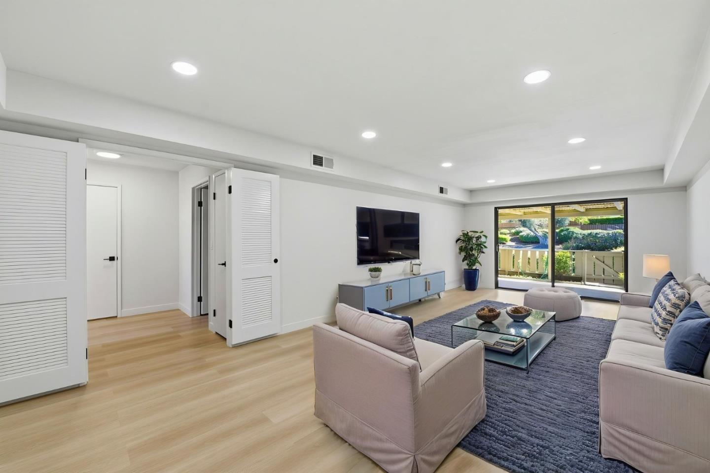 Photo #8: ML82045973 Listing: Photo #8