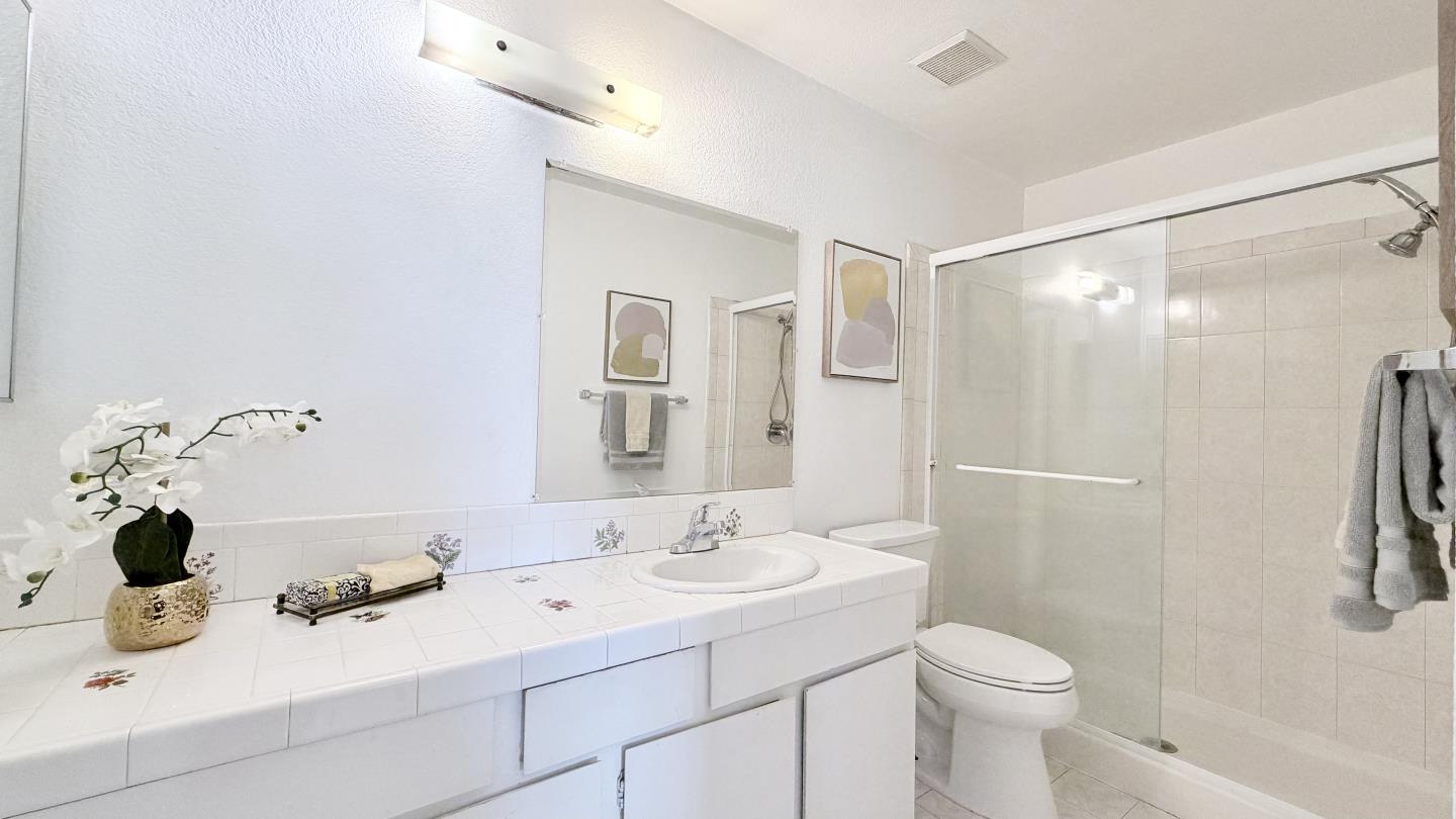Photo #27: ML82045981 Listing: Photo #27