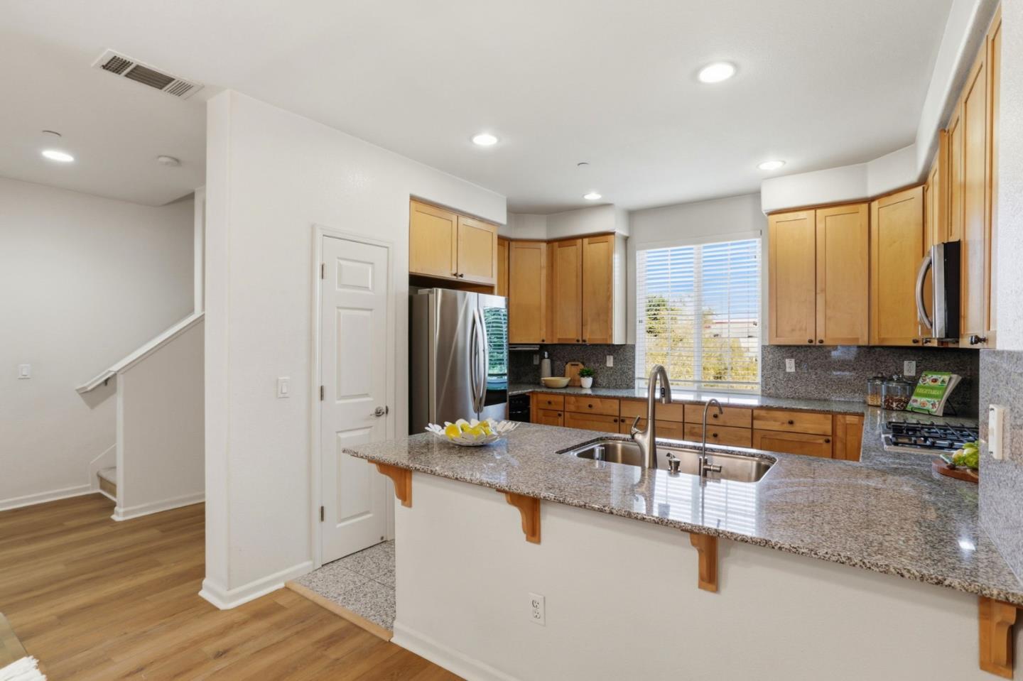 Photo #11: ML82046010 Listing: Photo #11