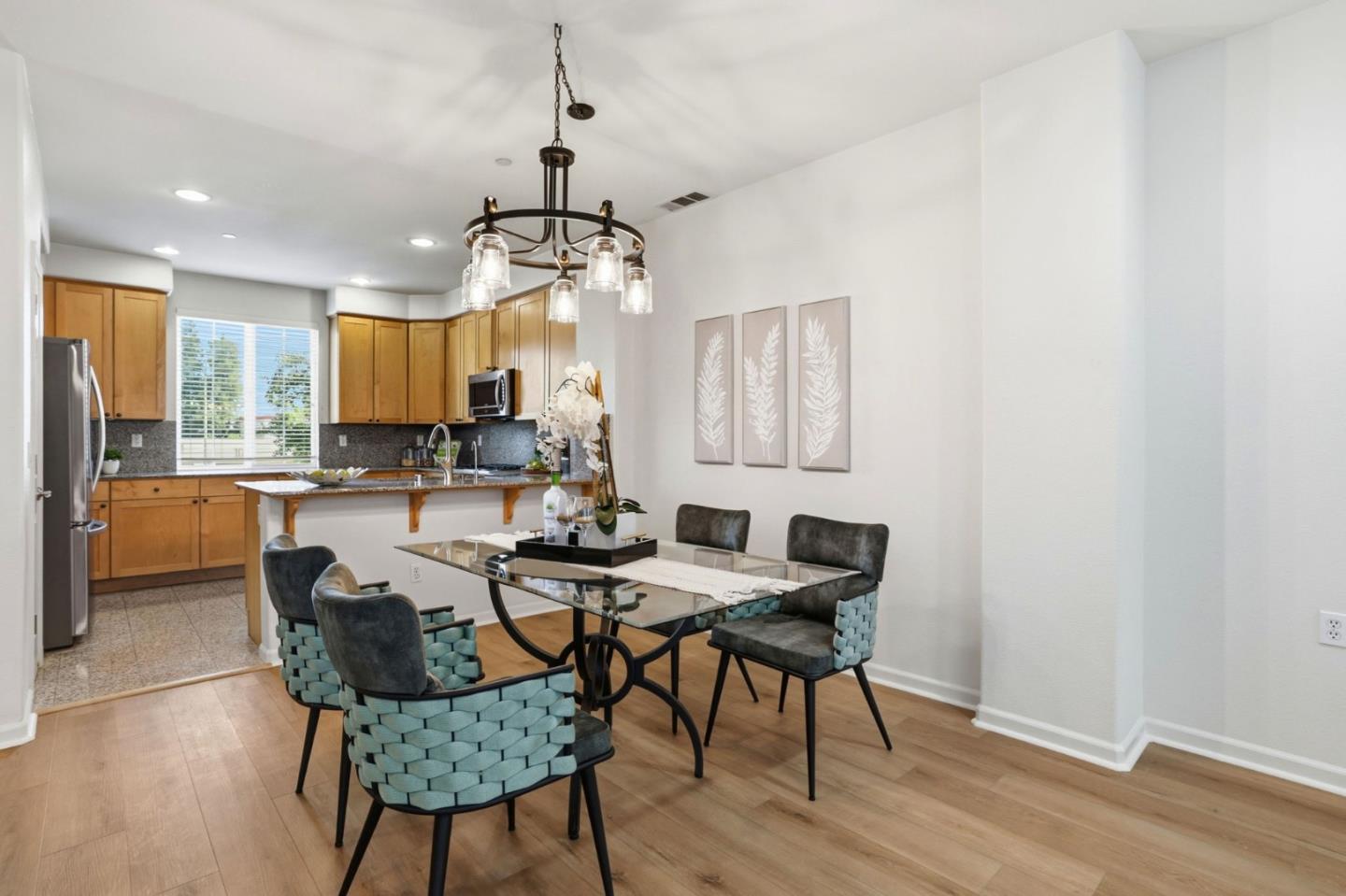 Photo #17: ML82046010 Listing: Photo #17