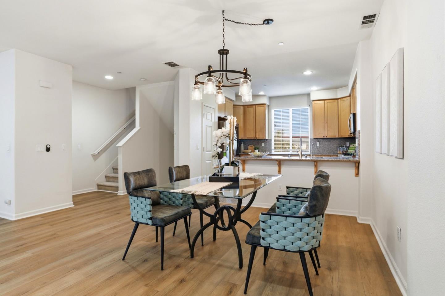 Photo #18: ML82046010 Listing: Photo #18