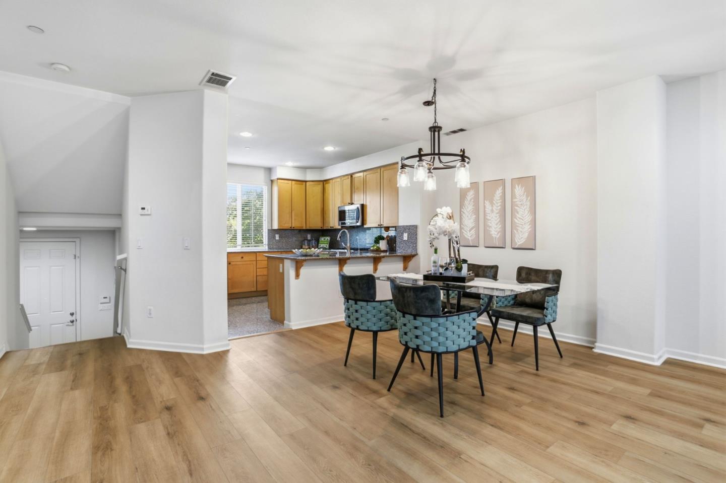 Photo #19: ML82046010 Listing: Photo #19