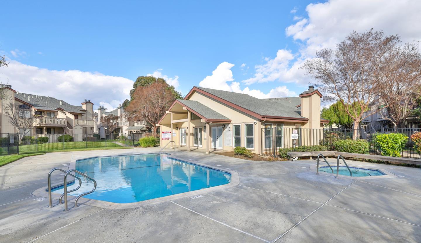 Photo #20: ML82046039 Listing: Photo #20