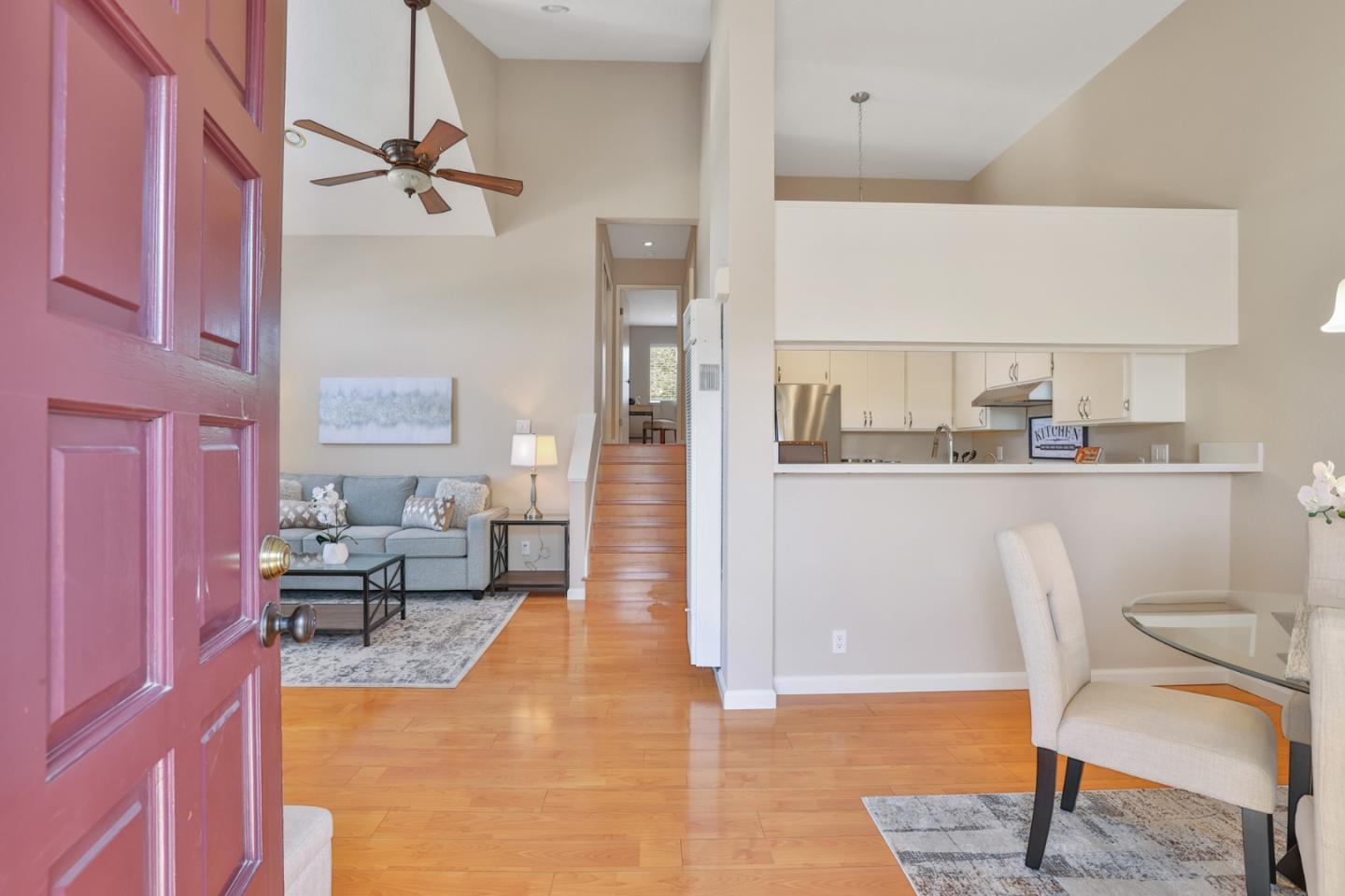 Photo #5: ML82046039 Listing: Photo #5