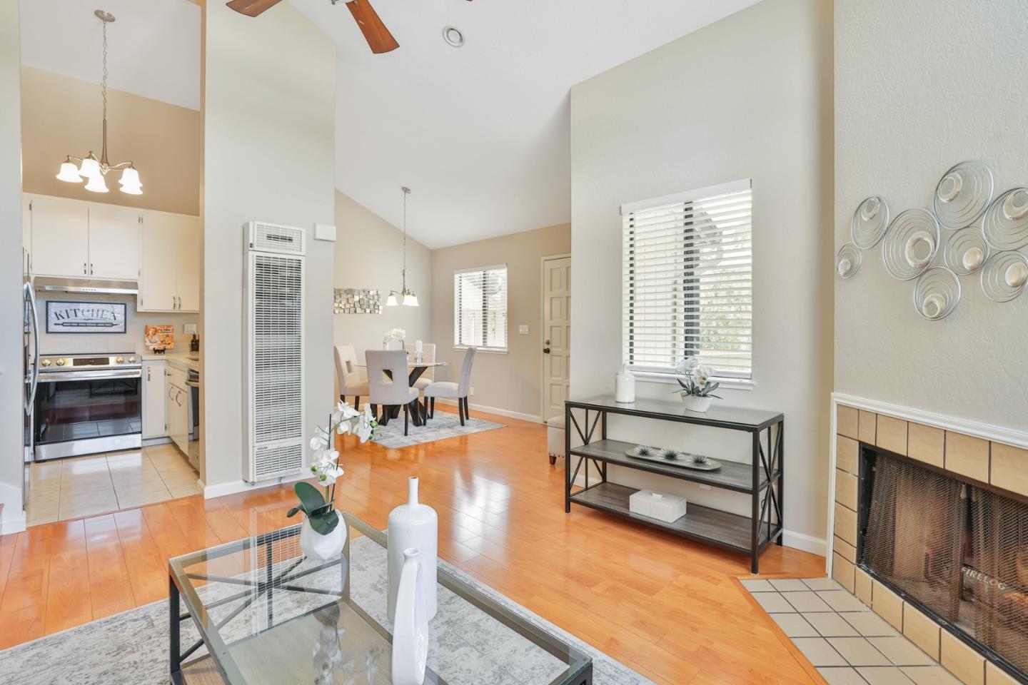 Photo #7: ML82046039 Listing: Photo #7