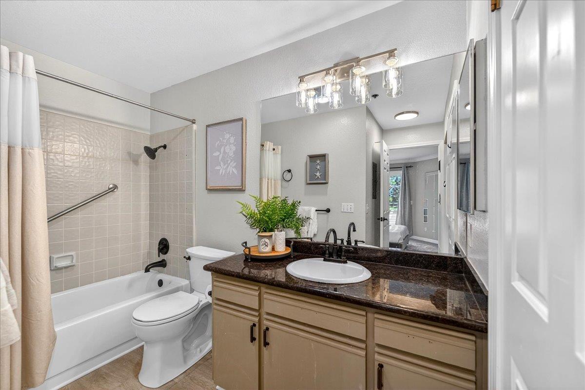 Photo #24: ML82046055 Listing: Photo #24