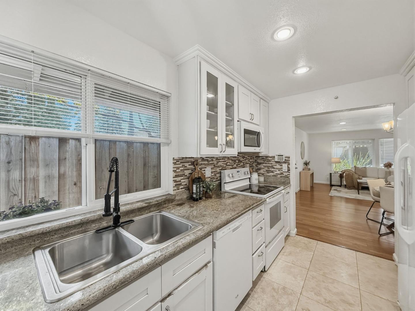Photo #15: ML82046064 Listing: Photo #15