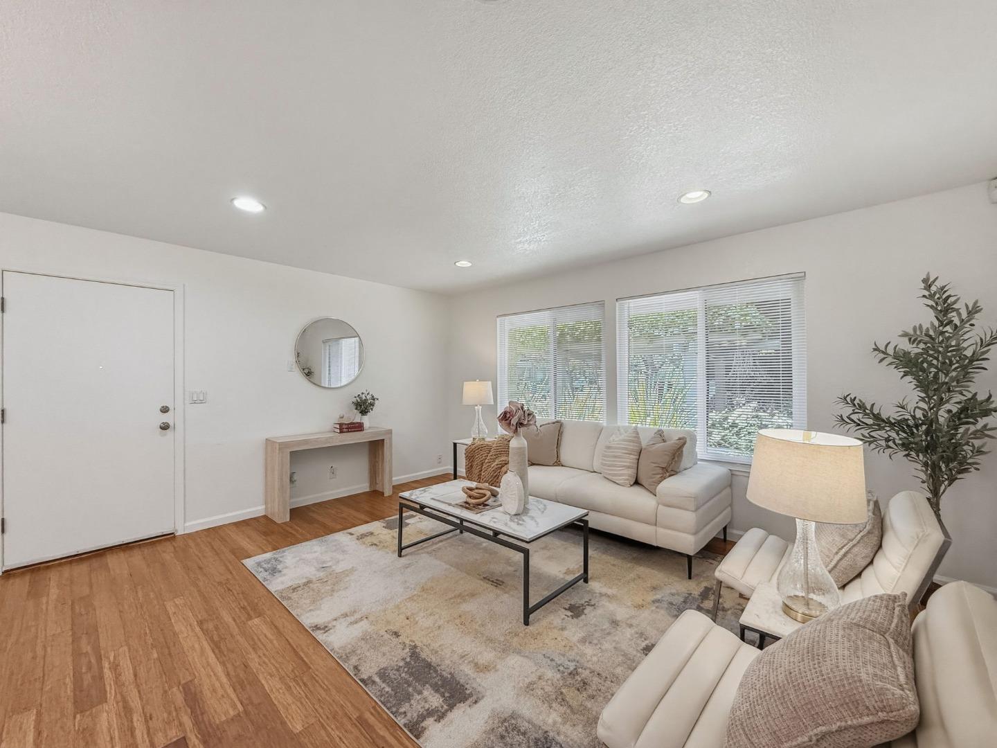 Photo #5: ML82046064 Listing: Photo #5