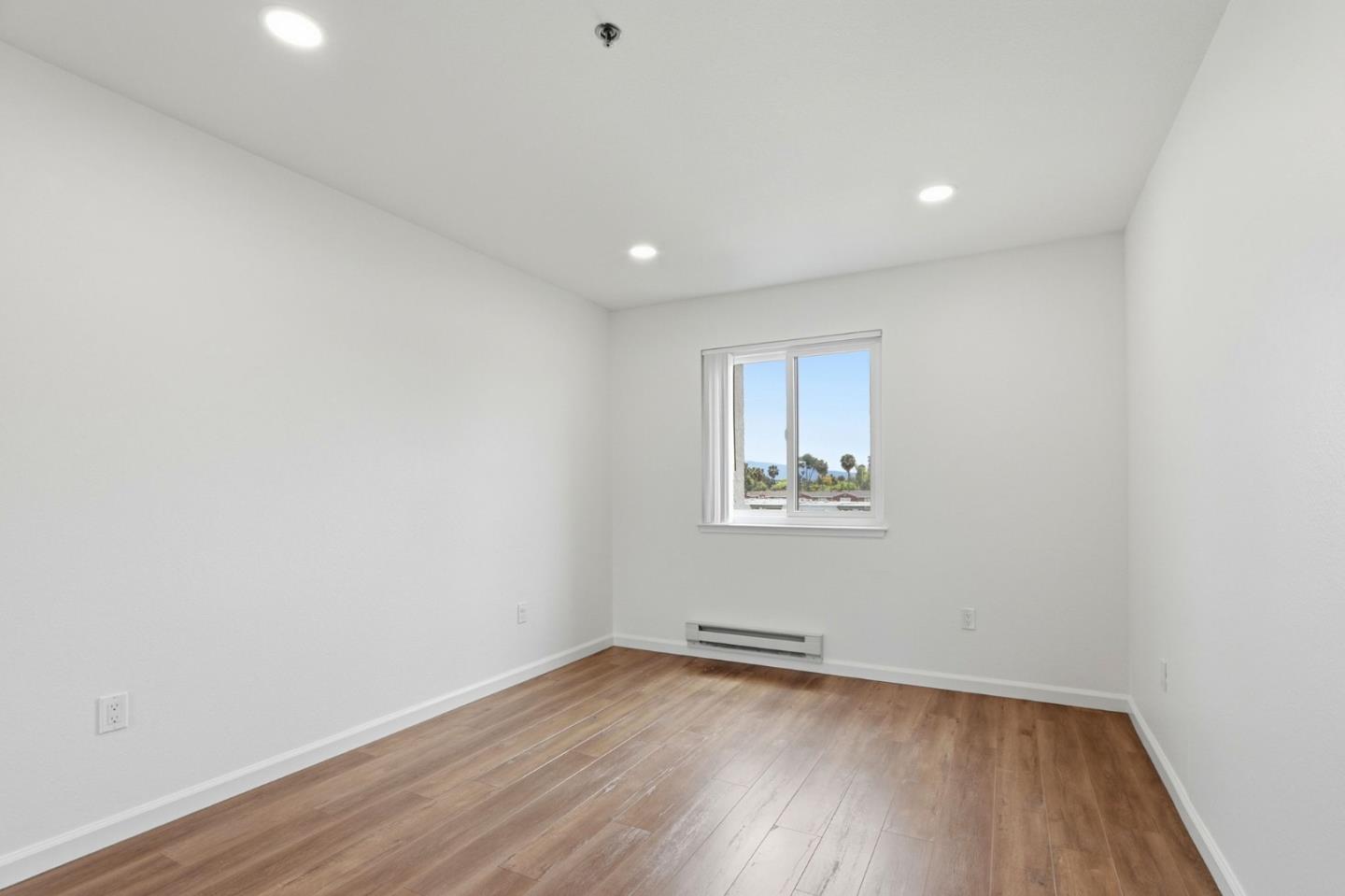 Photo #12: ML82046072 Listing: Photo #12