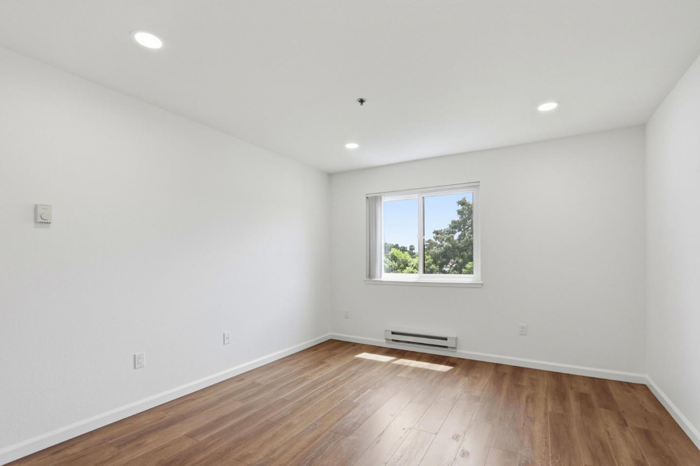Photo #8: ML82046072 Listing: Photo #8