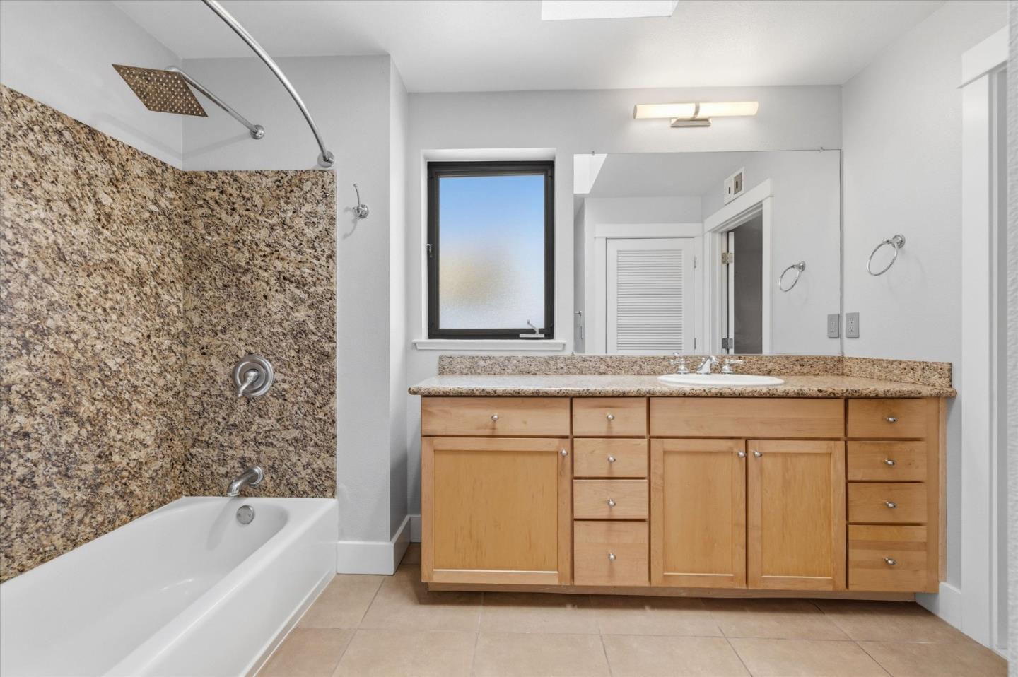 Photo #15: ML82046075 Listing: Photo #15