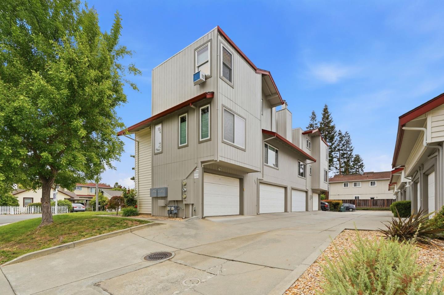 Photo #3: ML82046080 Listing: Photo #3