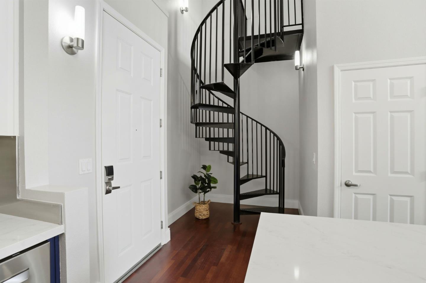 Photo #12: ML82046088 Listing: Photo #12