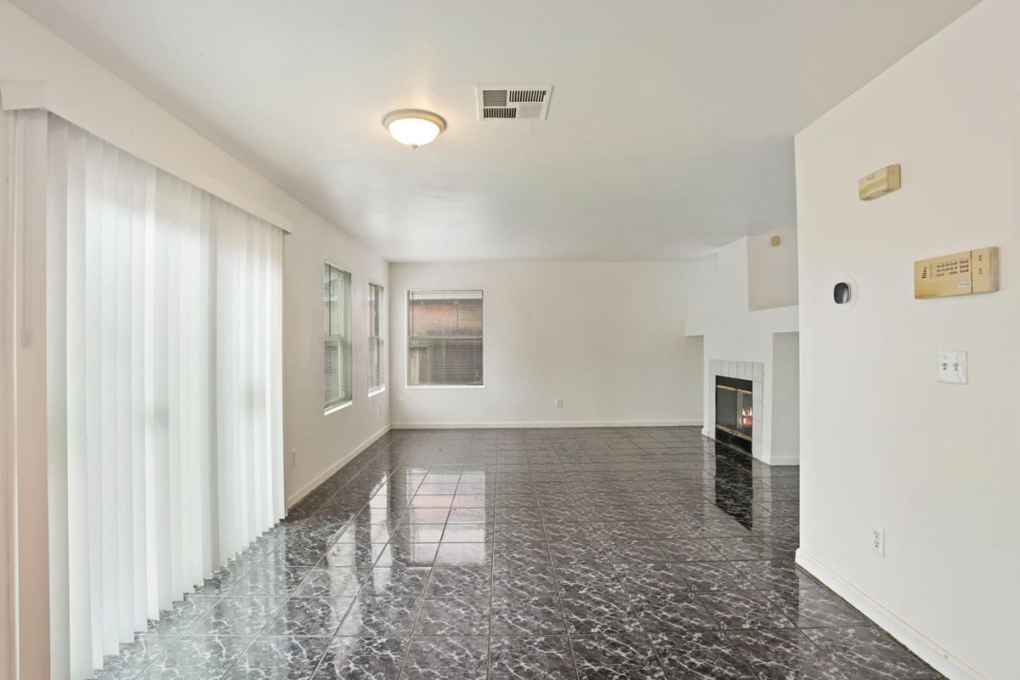 1888 Saint Lakes Way, Stockton, CA, 95206