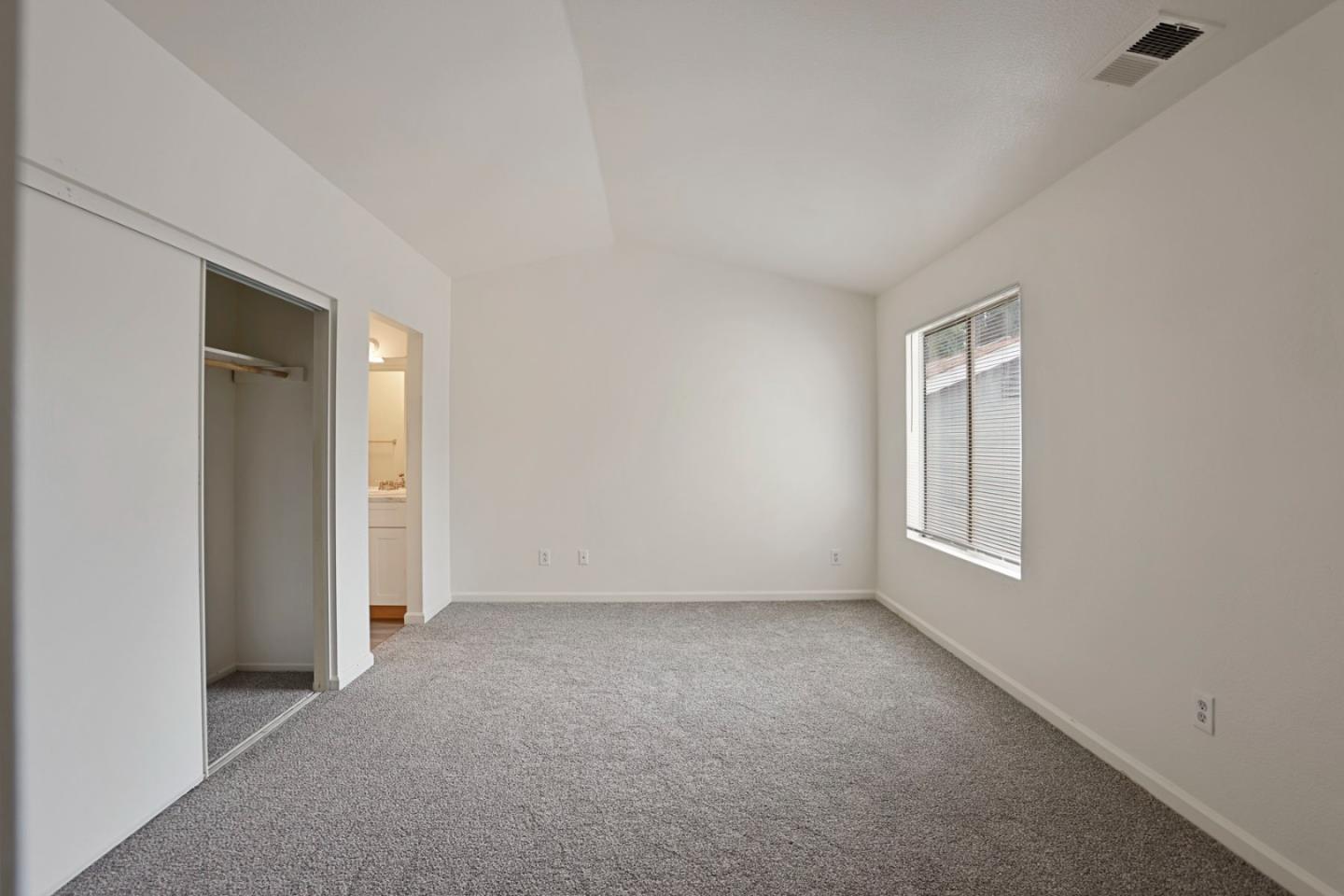 1888 Saint Lakes Way, Stockton, CA, 95206