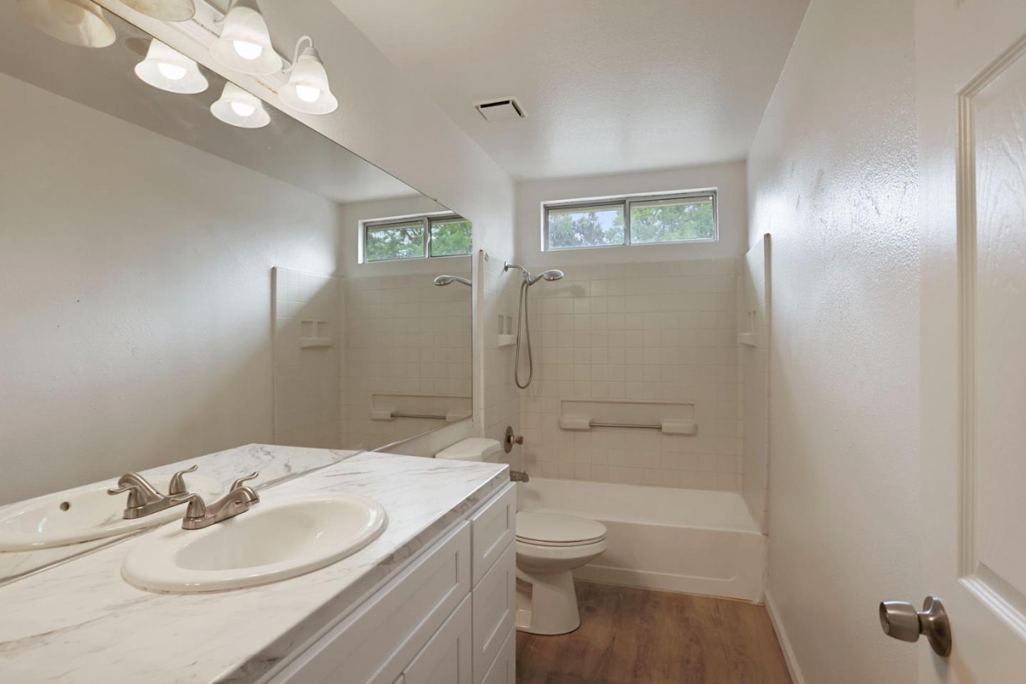 1888 Saint Lakes Way, Stockton, CA, 95206