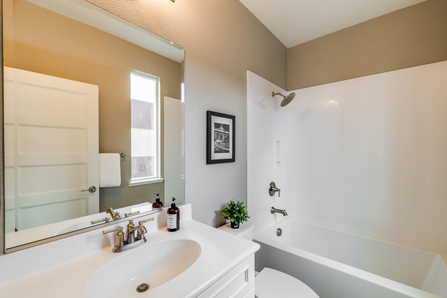 Photo #28: ML82046104 Listing: Photo #28