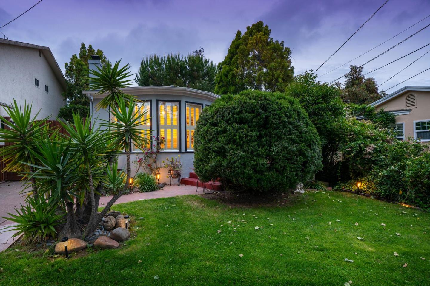 1132 Palm Drive, Burlingame, CA, 94010