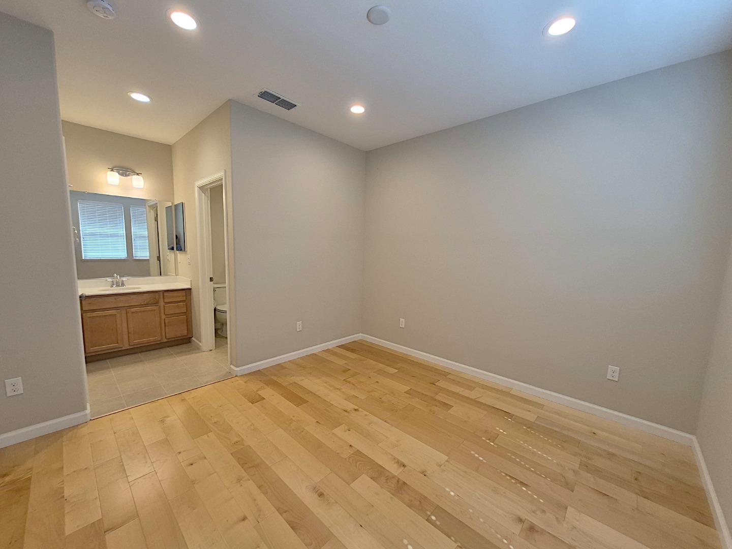 Photo #30: ML82046133 Listing: Photo #30