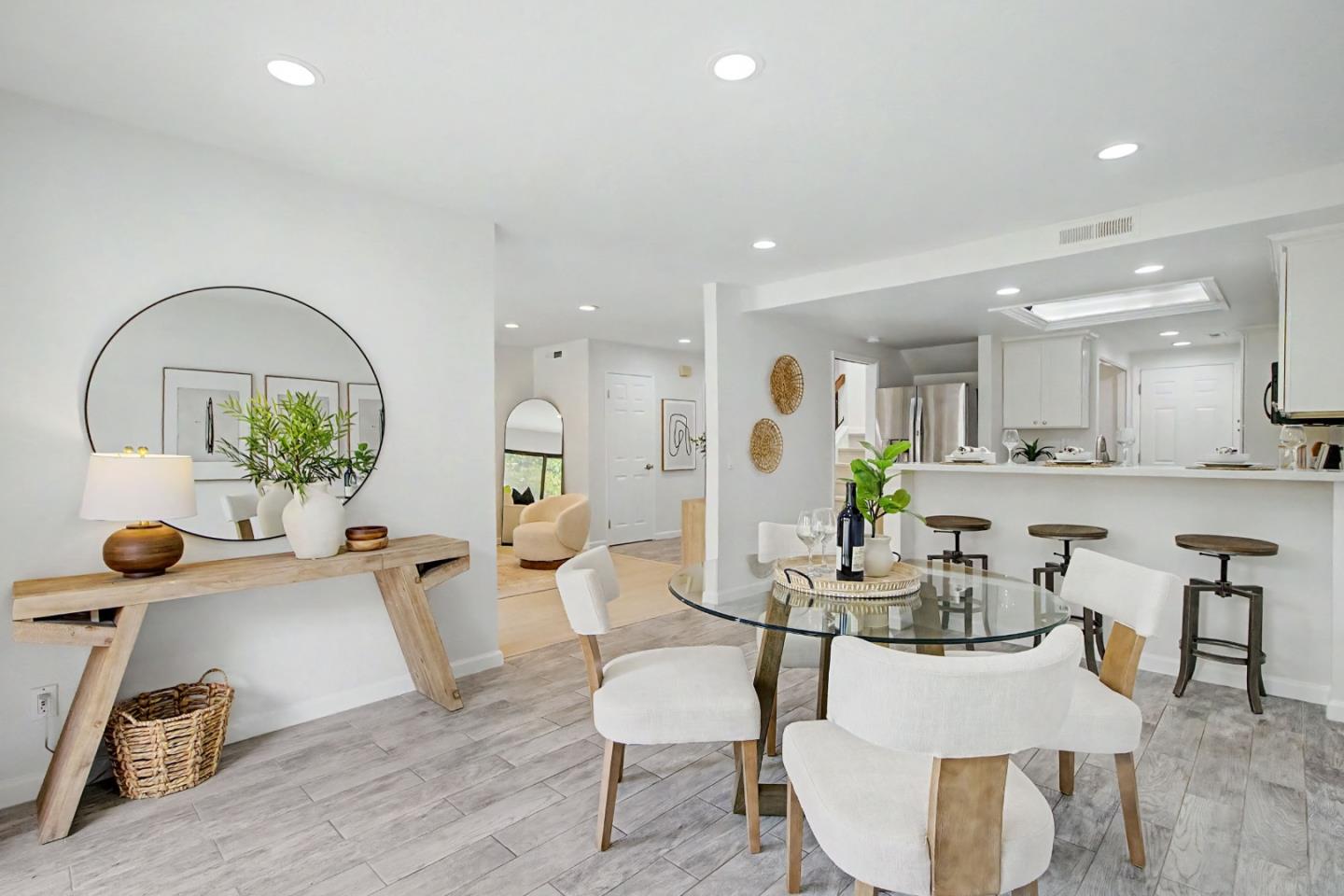 Photo #8: ML82046139 Listing: Photo #8
