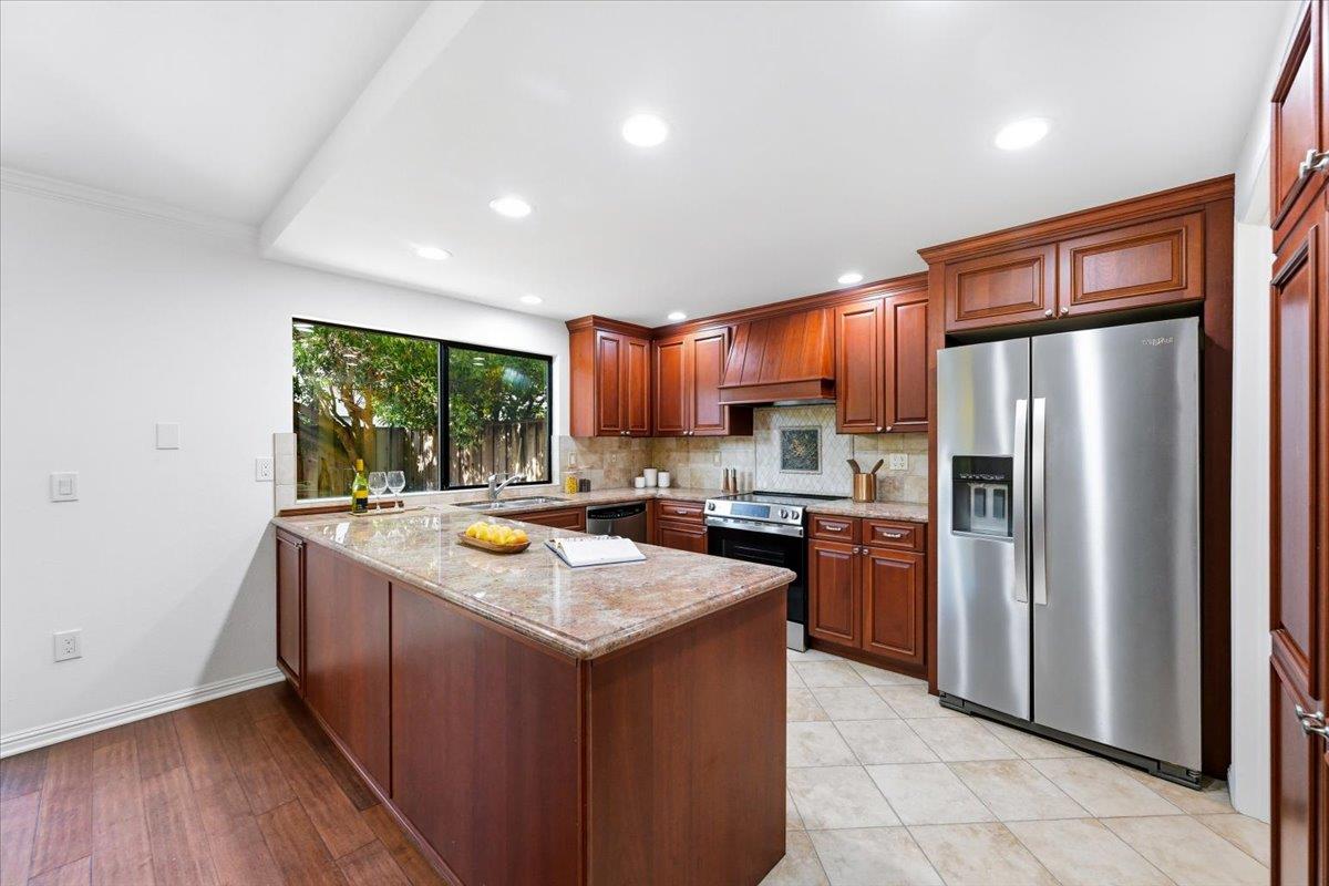 Photo #17: ML82046143 Listing: Photo #17