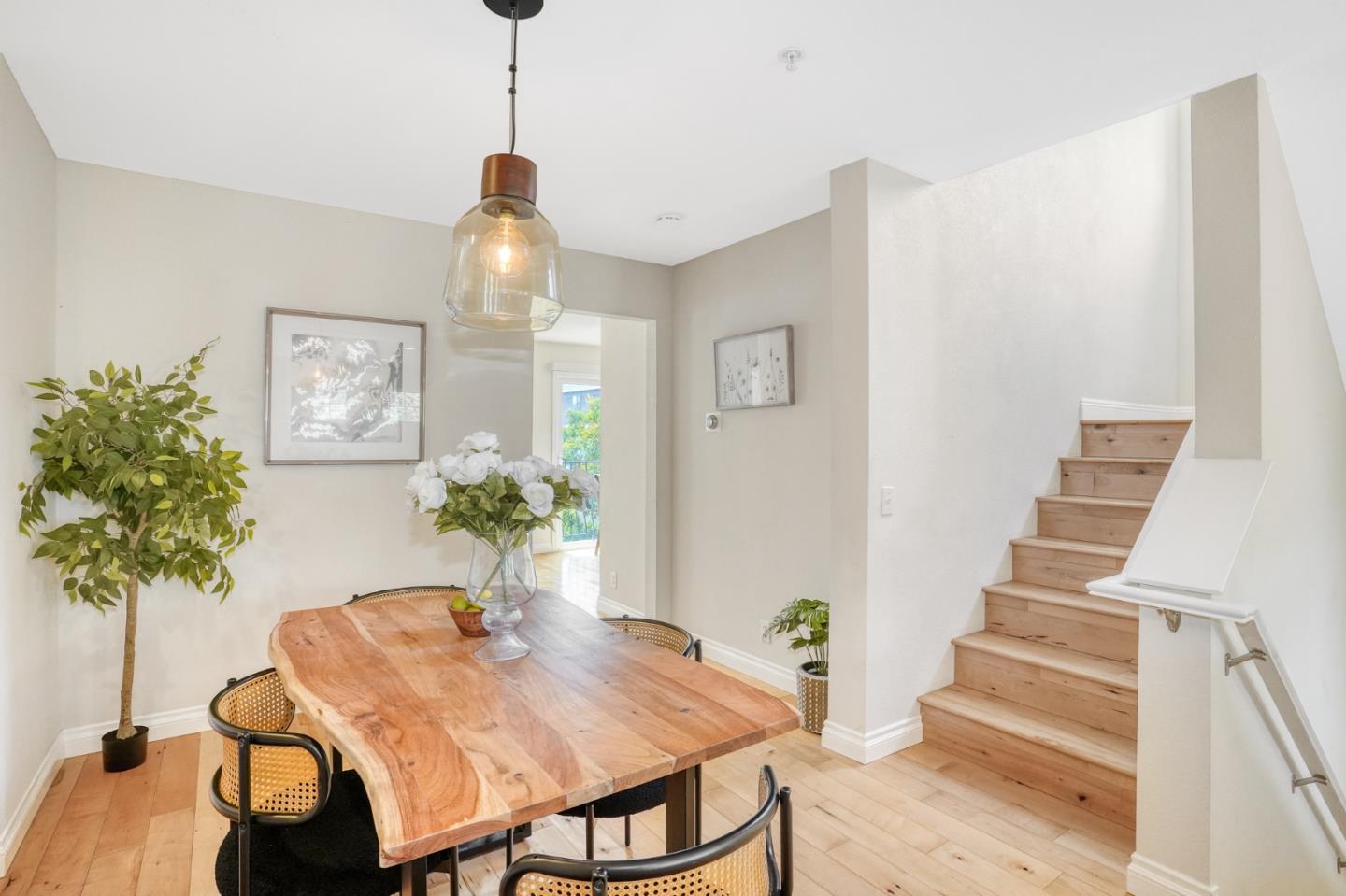 Photo #17: ML82046144 Listing: Photo #17
