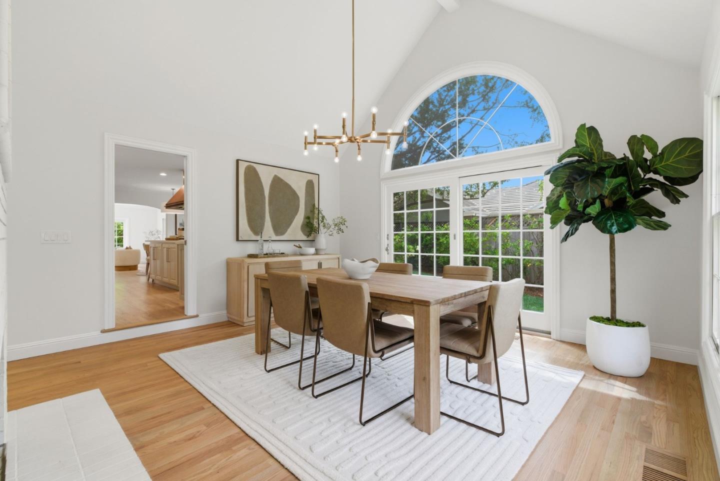 8 Almendra Lane, Los Altos, CA, 94022