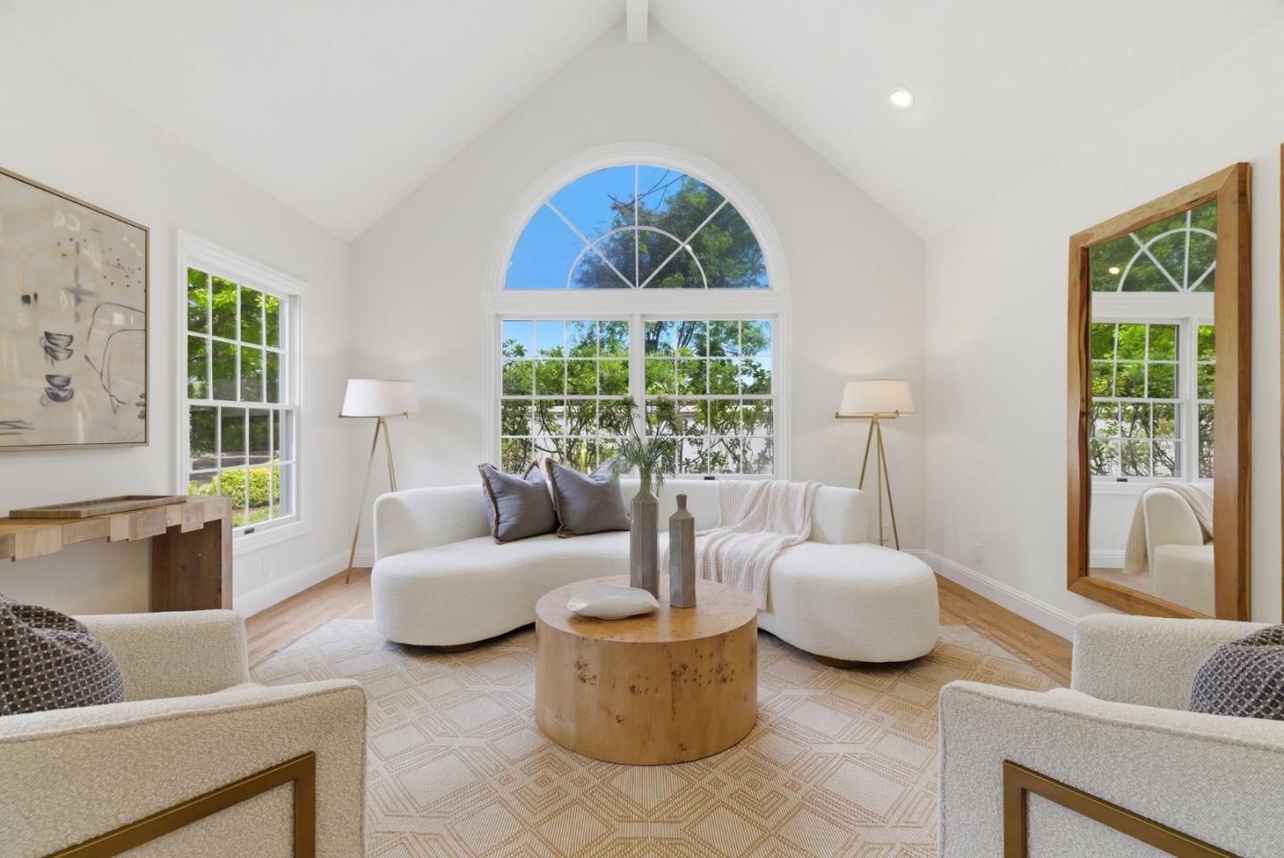 8 Almendra Lane, Los Altos, CA, 94022