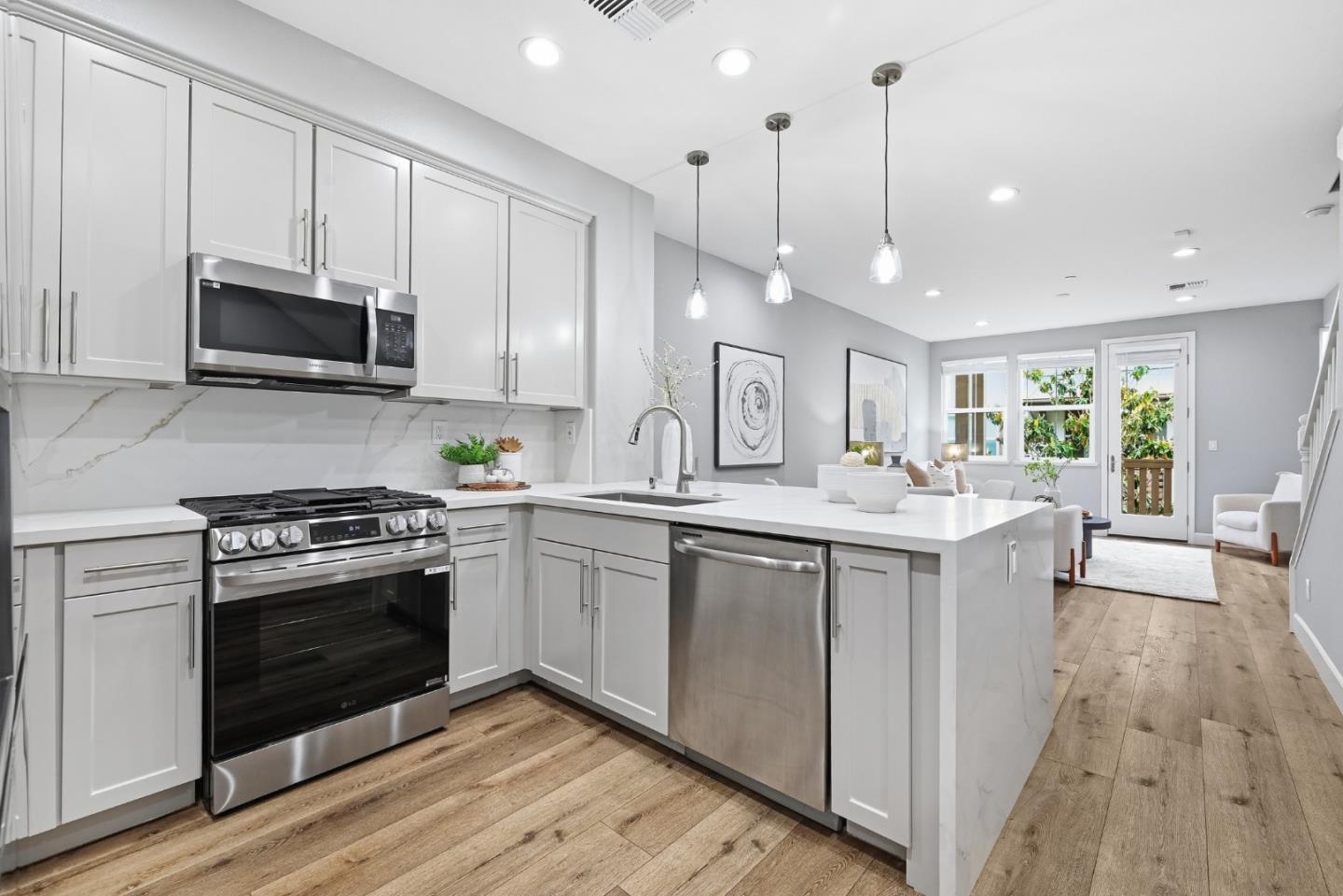Photo #11: ML82046171 Listing: Photo #11