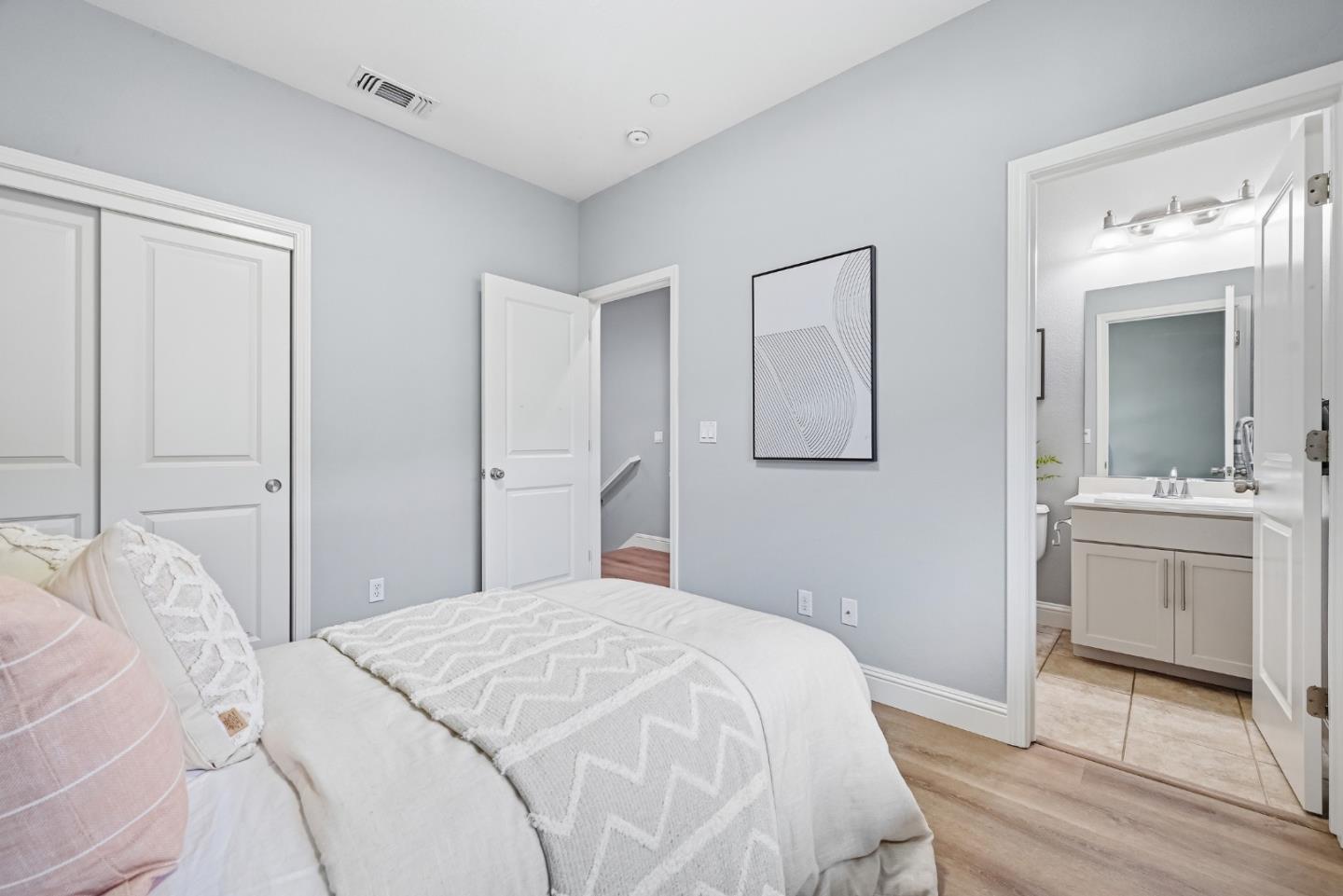 Photo #26: ML82046171 Listing: Photo #26