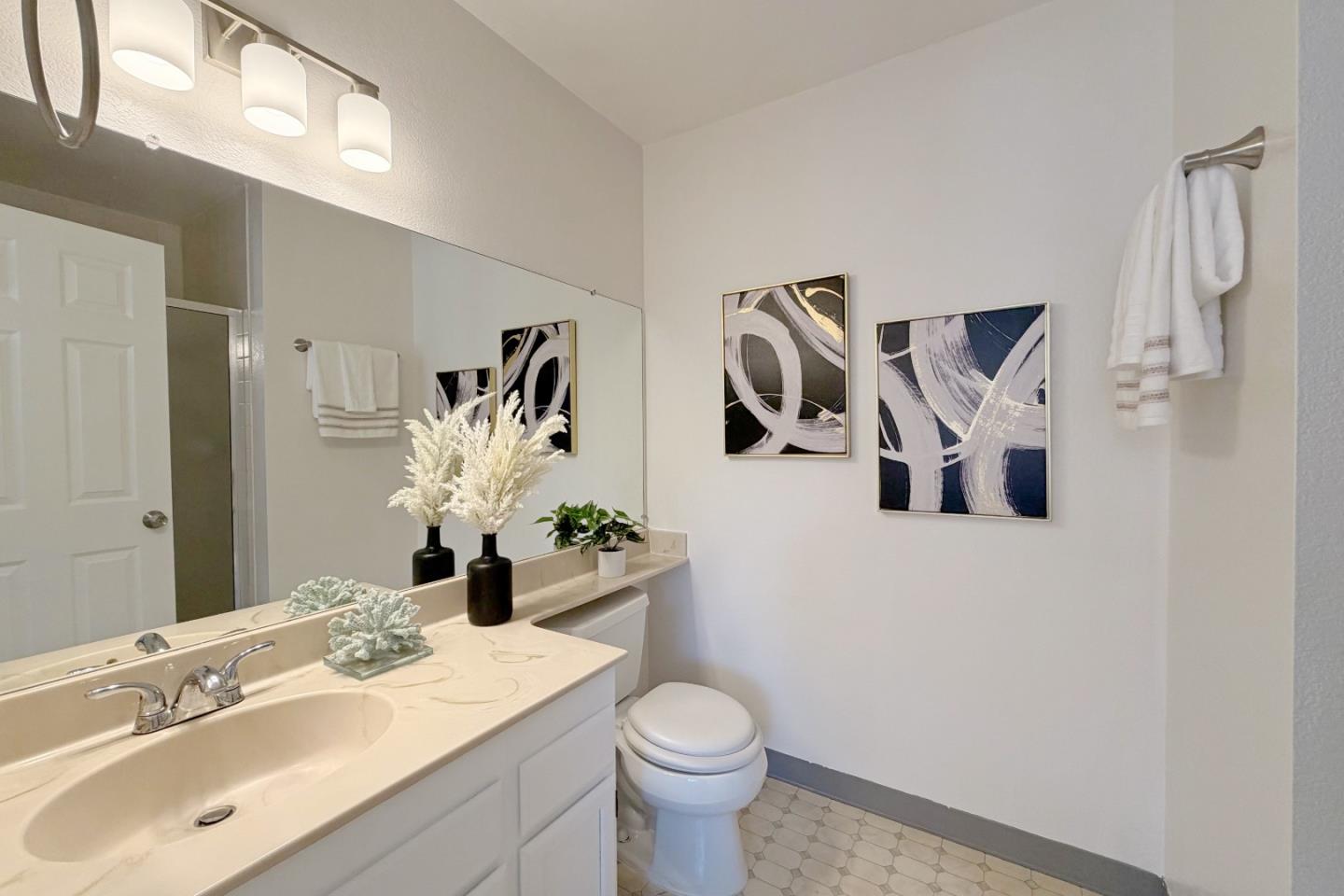 Photo #16: ML82046177 Listing: Photo #16