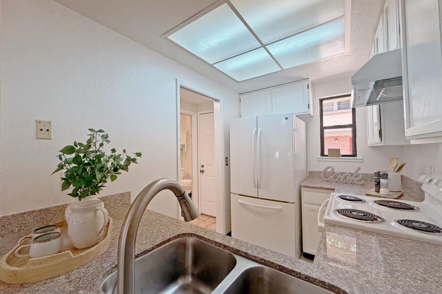 Photo #6: ML82046177 Listing: Photo #6