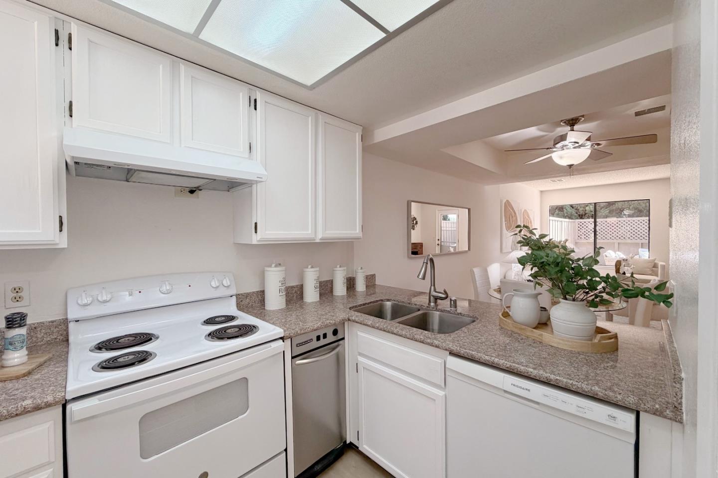 Photo #7: ML82046177 Listing: Photo #7