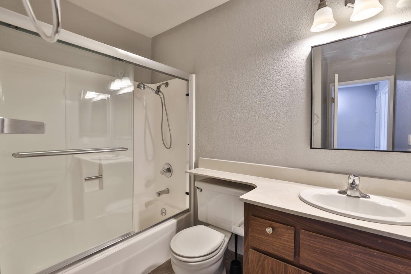Photo #10: ML82046196 Listing: Photo #10