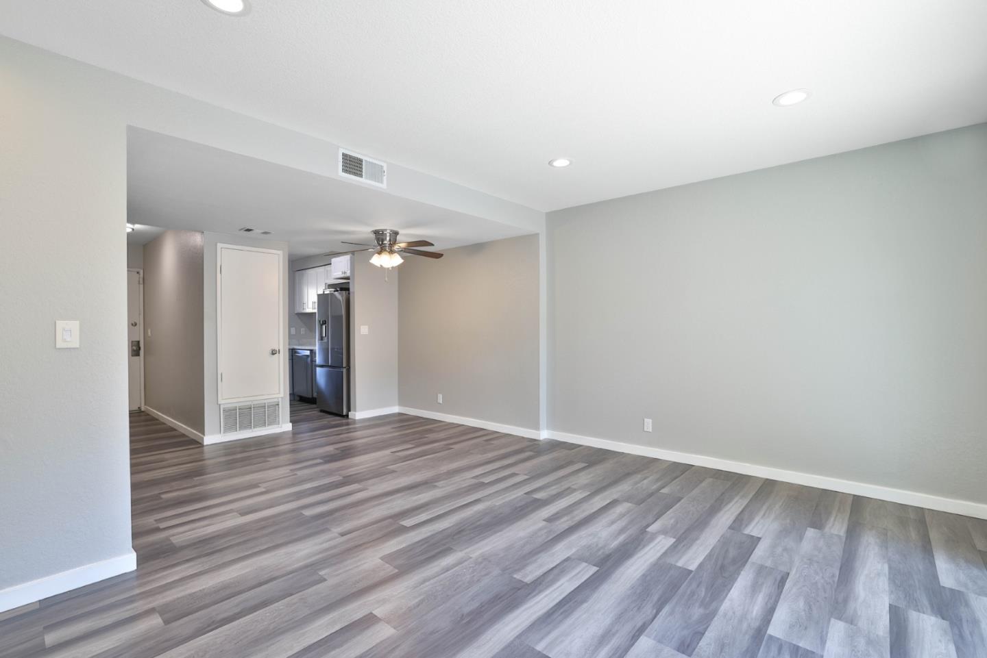 Photo #5: ML82046196 Listing: Photo #5