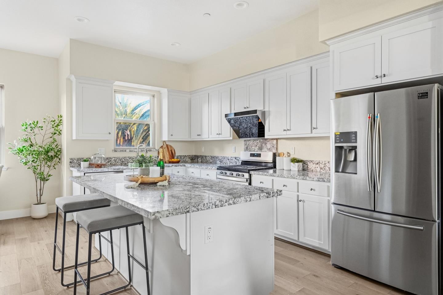 Photo #13: ML82046216 Listing: Photo #13