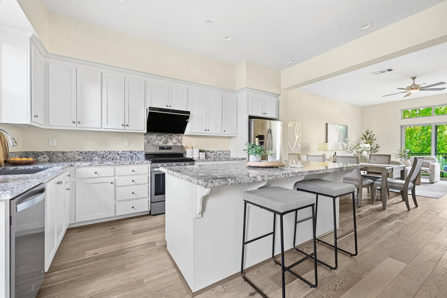 Photo #16: ML82046216 Listing: Photo #16